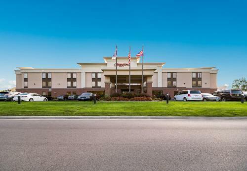 Hotel Hampton Inn West