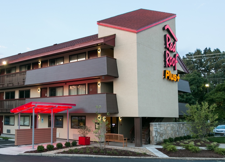 Hotel Red Roof Plus+ Columbus - The Ohio State University