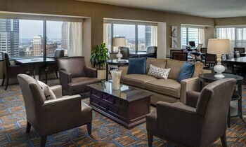 Sheraton Hotel Columbus Capitol Square