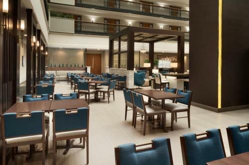 Hotel Embassy Suites Columbus