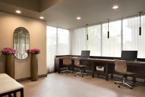 Hotel Embassy Suites Columbus