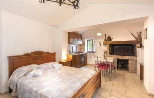 Four-bedroom Holiday Home In Allerona -tr-