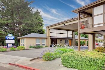 Motel Days Inn & Suites Arcata