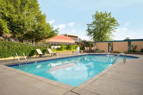 Hotel Days Inn Willoughby