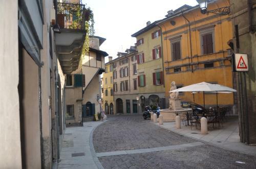 Apartamento Casa Vacanza Fontana Del Delfino
