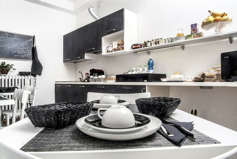 Hostal Citywalls Guest House Bergamo