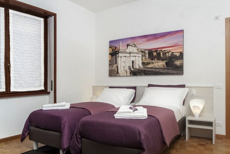 Hostal Citywalls Guest House Bergamo