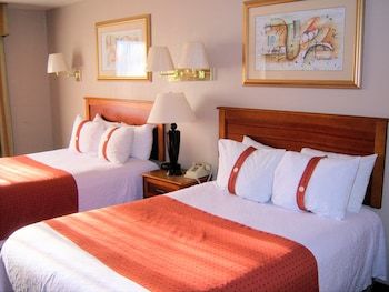 Cities Of Gold Casino Hotel
