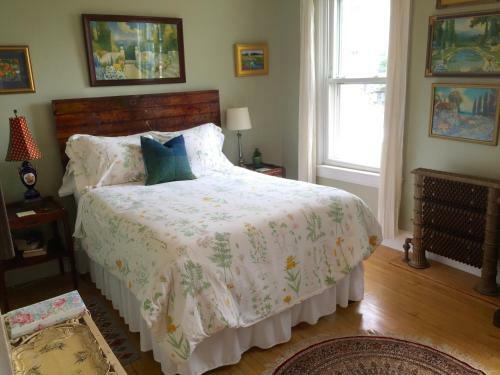Harrington House Bed & Breakfast