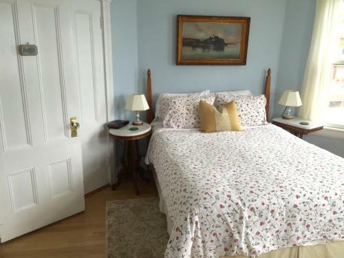Harrington House Bed & Breakfast