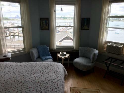Harrington House Bed & Breakfast