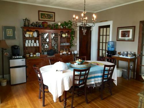 Harrington House Bed & Breakfast
