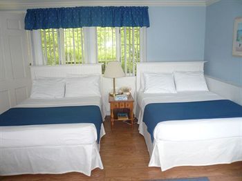 Motel Colonial Inn Harbor Springs