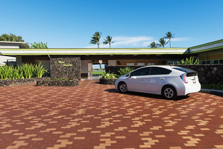 Maui Seaside Hotel