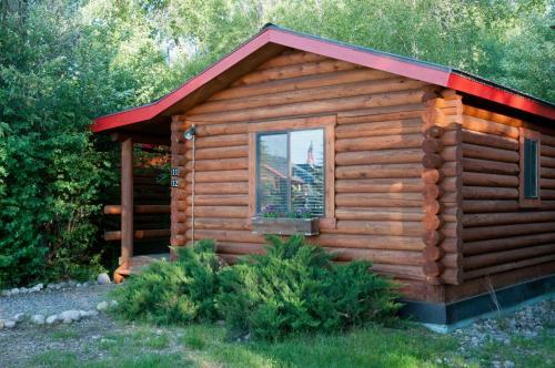 Lodge Teton Valley Cabins