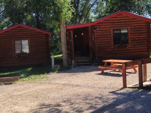 Lodge Teton Valley Cabins