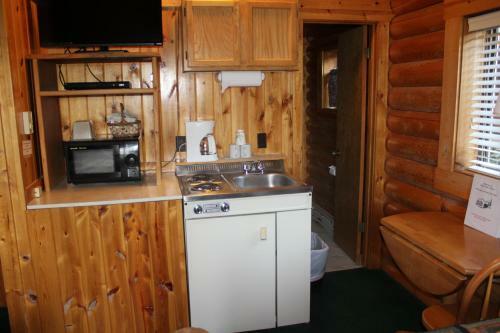 Lodge Teton Valley Cabins