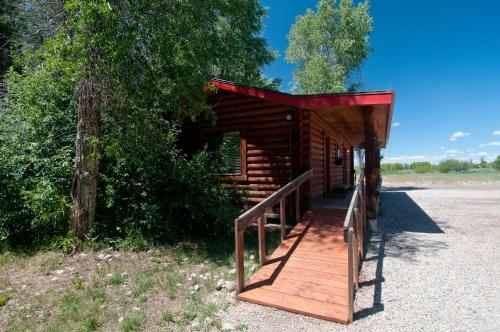 Lodge Teton Valley Cabins