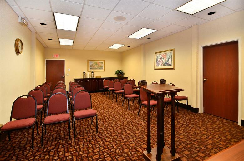 Hotel Best Western Hiram Inn And Suites