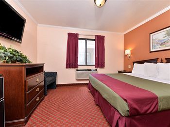 Hotel Americas Best Value Laguna Inn And Suites