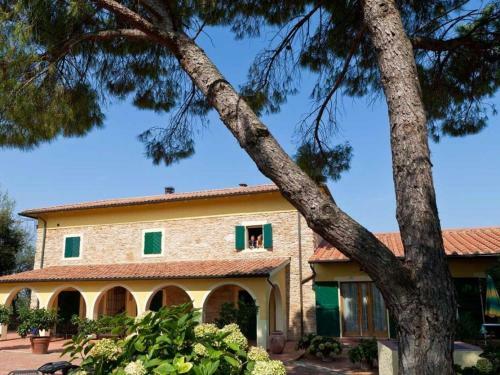 Casciana Terme Villa Sleeps 16 Pool Air Con Wifi