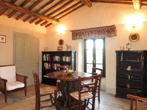 Casale Belvedere 114s