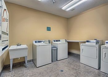 Hotel Comfort Suites Parkersburg South