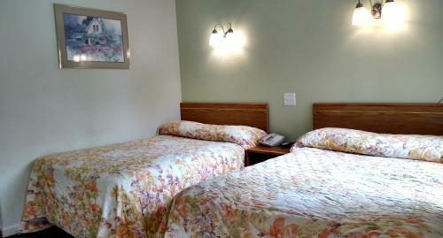 Motel Snooz Inn