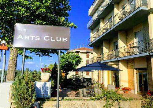 Hostal Arts Club Boutique Hotel & Spa