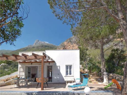 Two-bedroom Holiday Home In San Vito Lo Capo -tp-