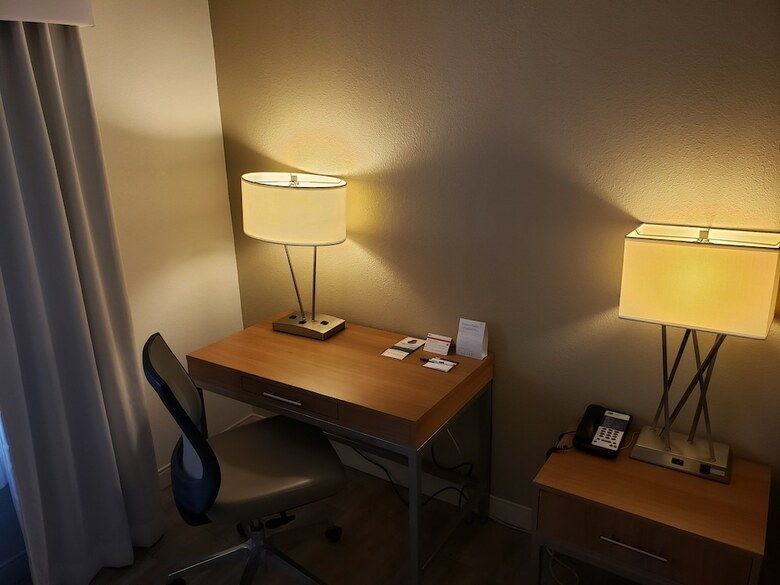 Holiday Inn Express Hotel Pittsburgh-north/harmarville