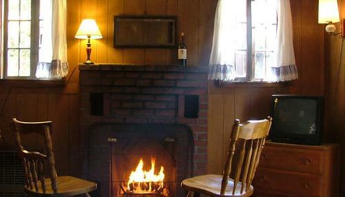 Maple Lodge Cabins