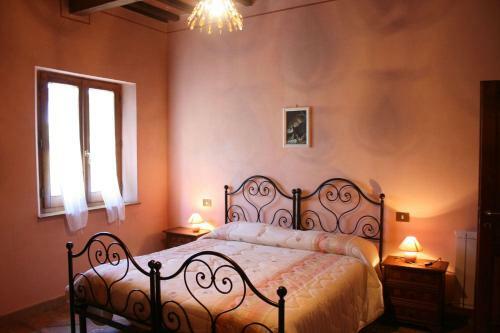 Chianacce Apartment Sleeps 4 Pool