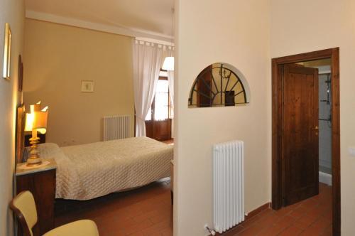 Cortona Apartment Sleeps 18 Pool Air Con Wifi