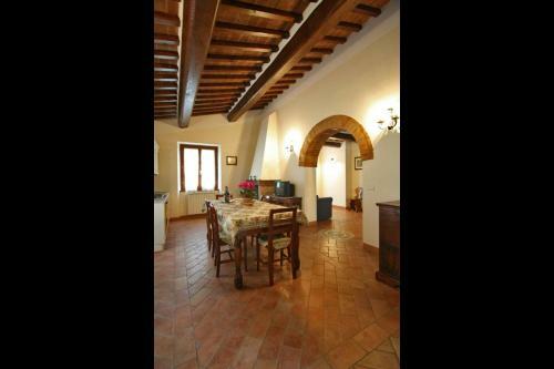 Le Casine-perignano-spinelli Apartment Pool T490370