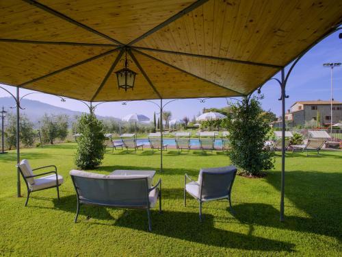 Spacious Villa In Cortona Tuscany With Swimming Pool