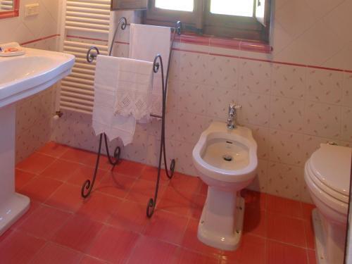 Spacious Villa In Cortona Tuscany With Swimming Pool