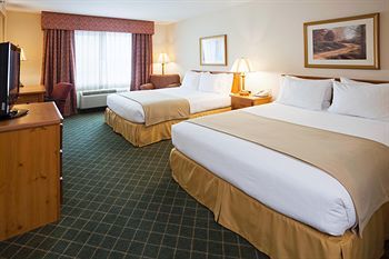 Holiday Inn Express Hotel & Suites Chanhassen