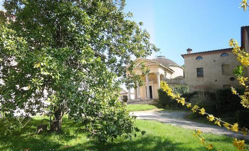 Dolciano Villa Sleeps 4 Pool Wifi