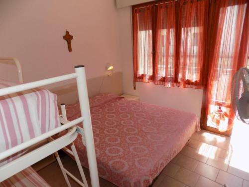 Apartment In Eraclea Mare 24690
