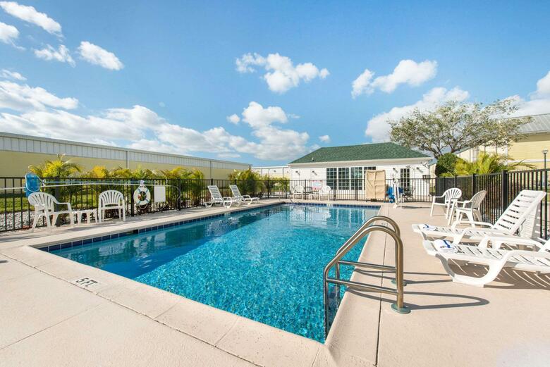 Hotel Quality Inn Palm Bay