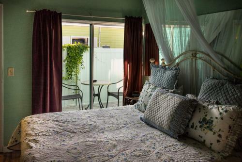 Bed & Breakfast Captiva Island Inn