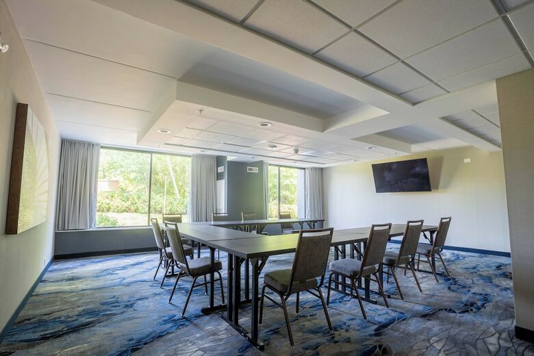 Hotel Holiday Inn Springfield South-enfield Ct