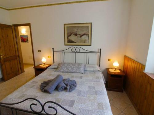 Fattoria Spedaletto Villa Sleeps 8 Pool Wifi