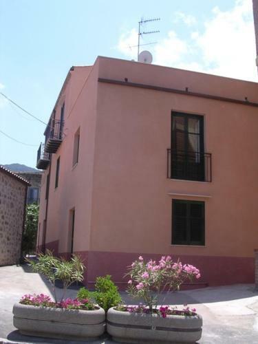 Mariuccia Apartment