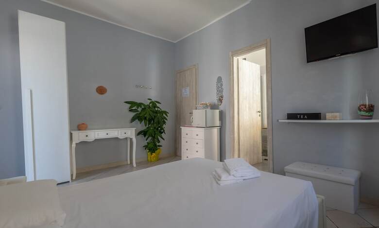 Bed & Breakfast Albachiara Guest House