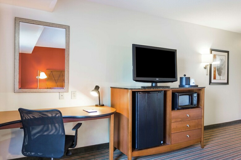 Hotel Hampton Inn Petersburg - Southpark Mall