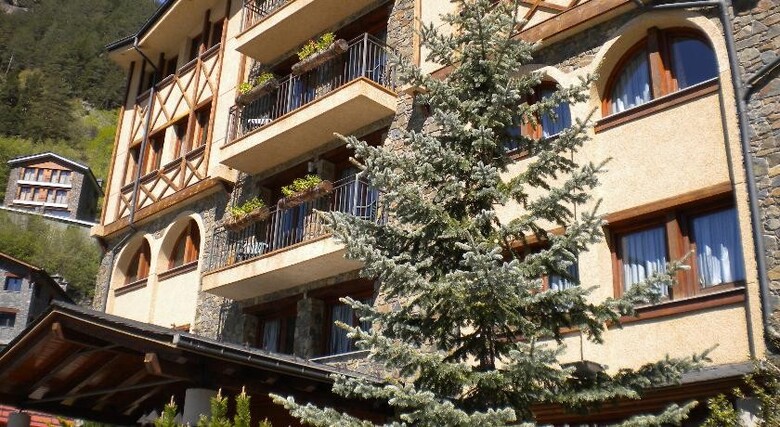 Hotel Xalet Verd�