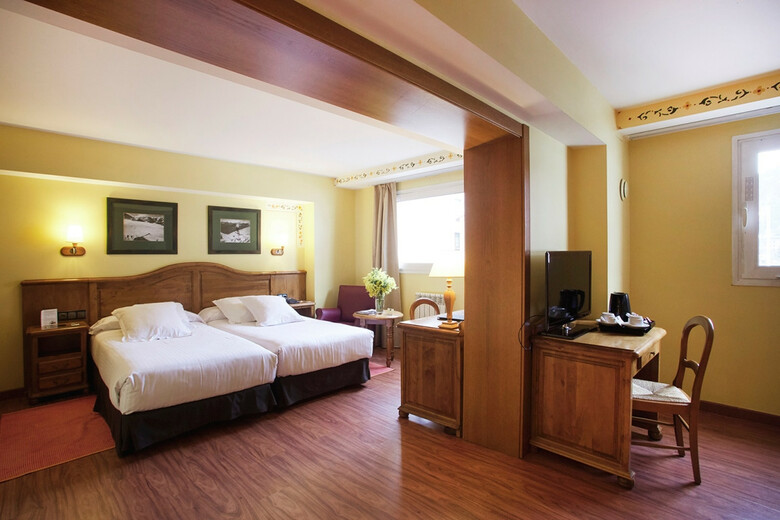 Hotel Ski Plaza