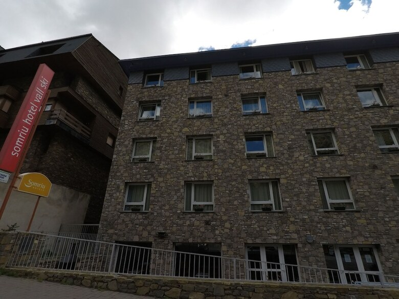 Hotel Somriu Vall Ski